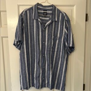 GAP Men's Blue and White Striped linen/cotton button up  Shirt size XL